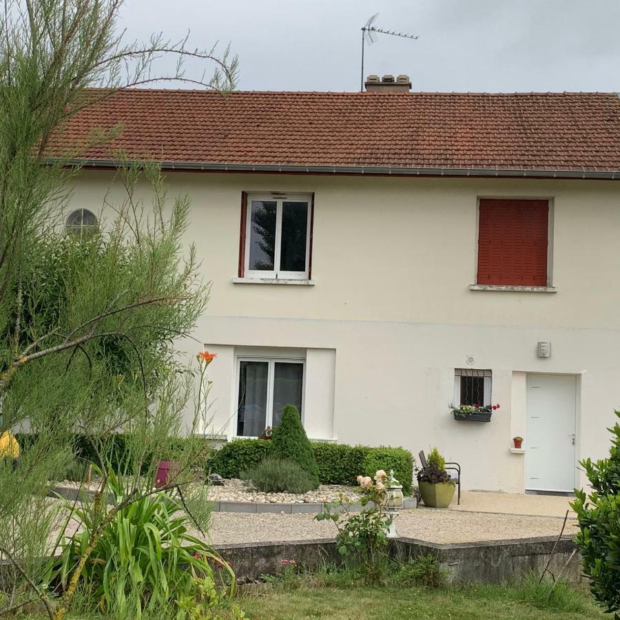 Gite Les Combes Terrasse 01340 Etrez Bresse Vallons Εξωτερικό φωτογραφία